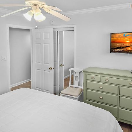 Is9-Cozy Upstairs Beachfront Condo - King Beds Fort Walton Beach Extérieur photo